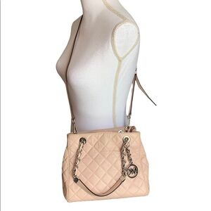 Michael Kors Shoulder Crossbody Bag Size 8L x 10W x 5D